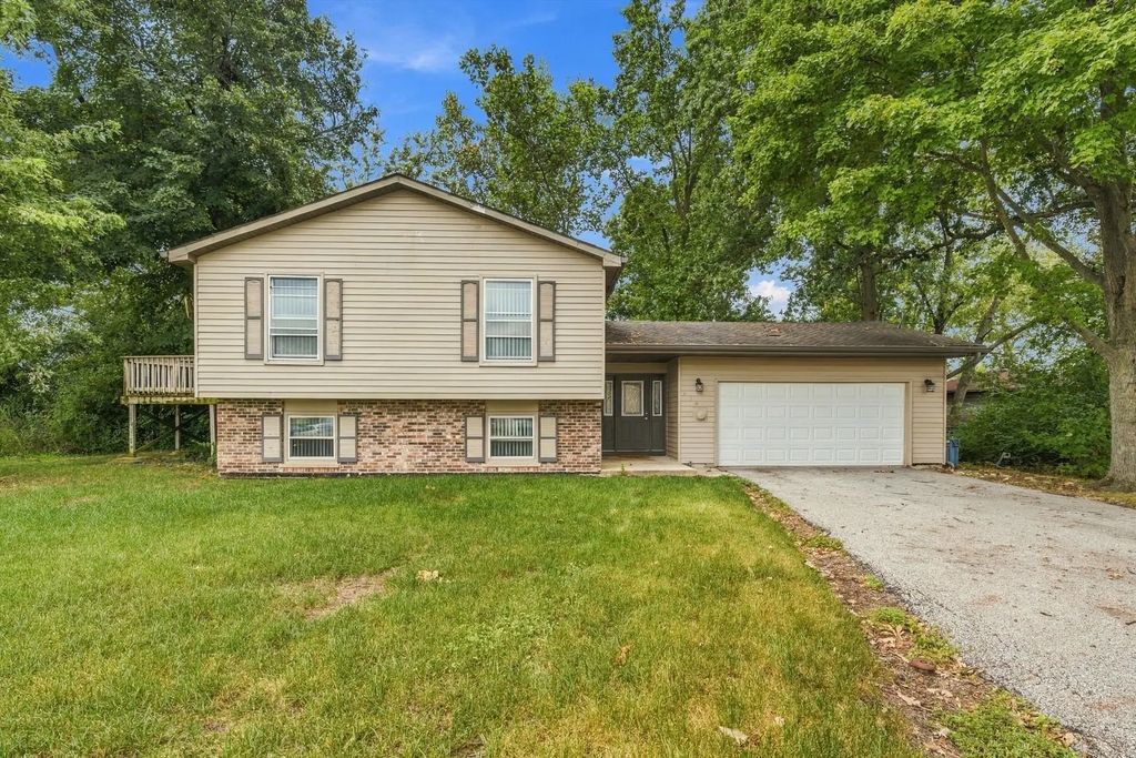 629 Sullivan Lane, University Park