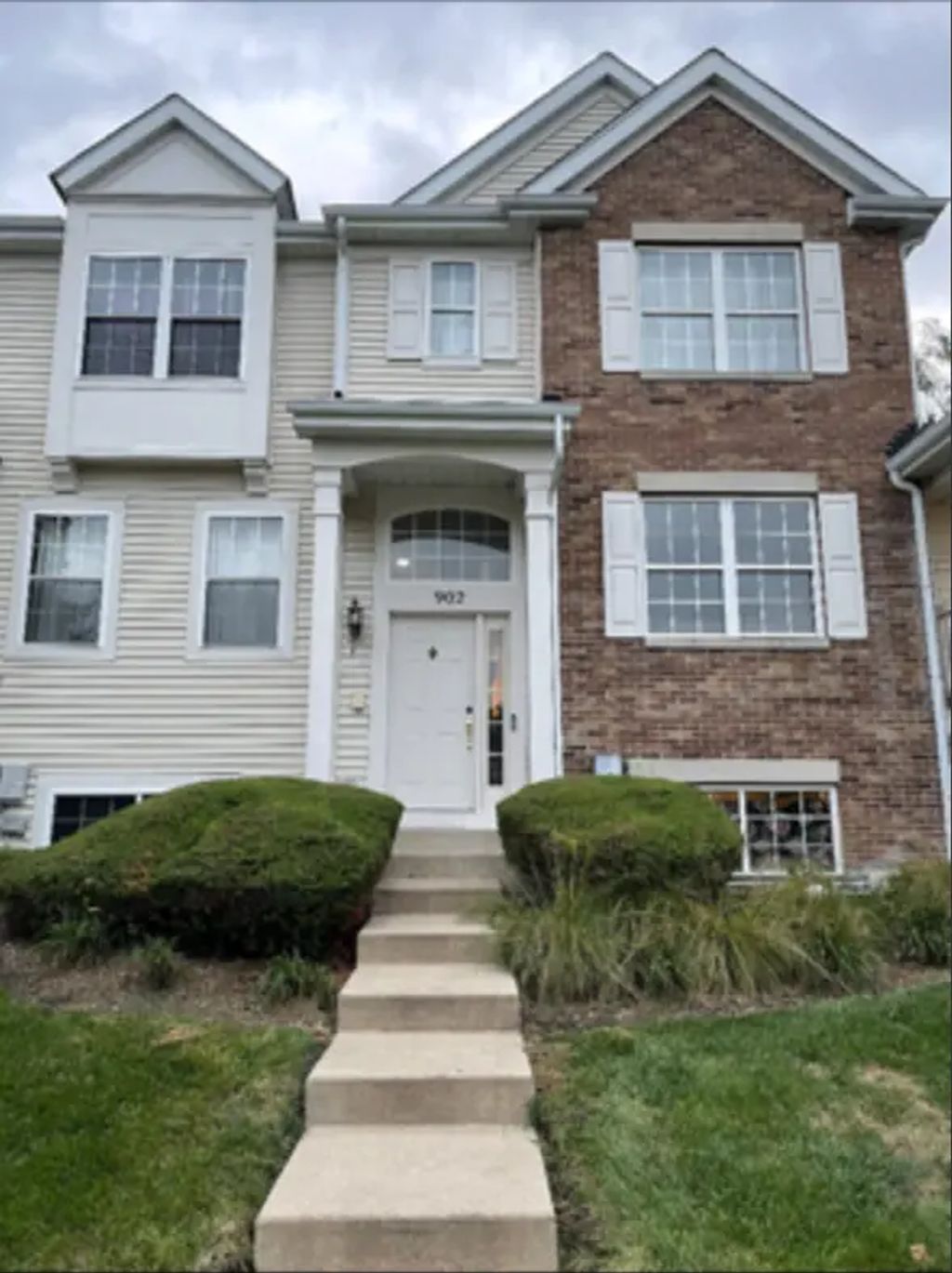 902 Galway Lane, Pingree Grove