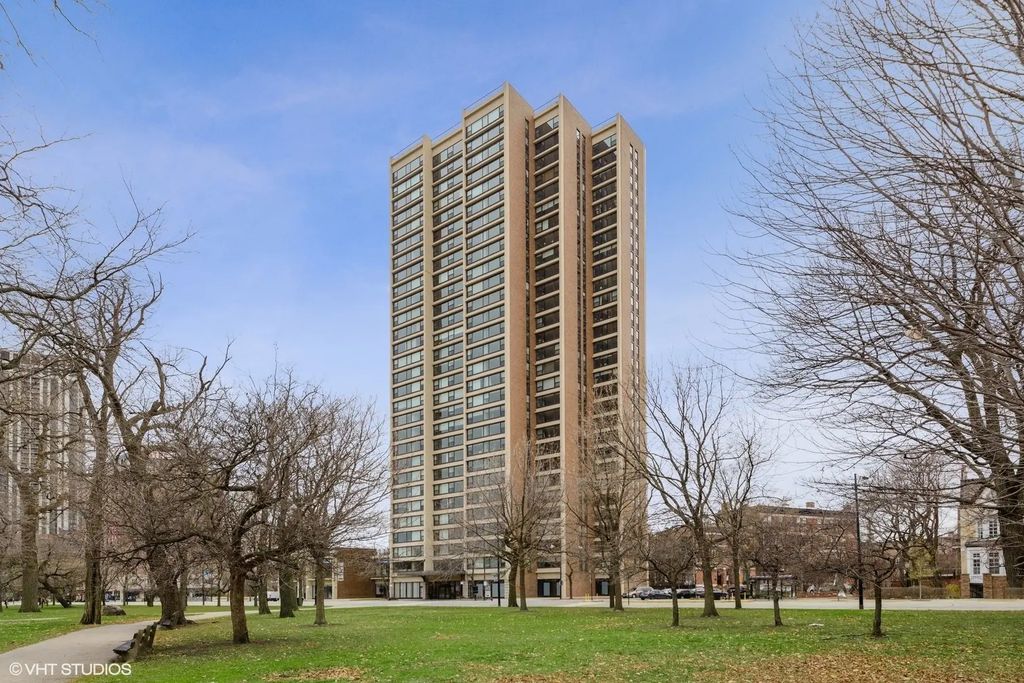 1850 N Clark Street 2104, Chicago