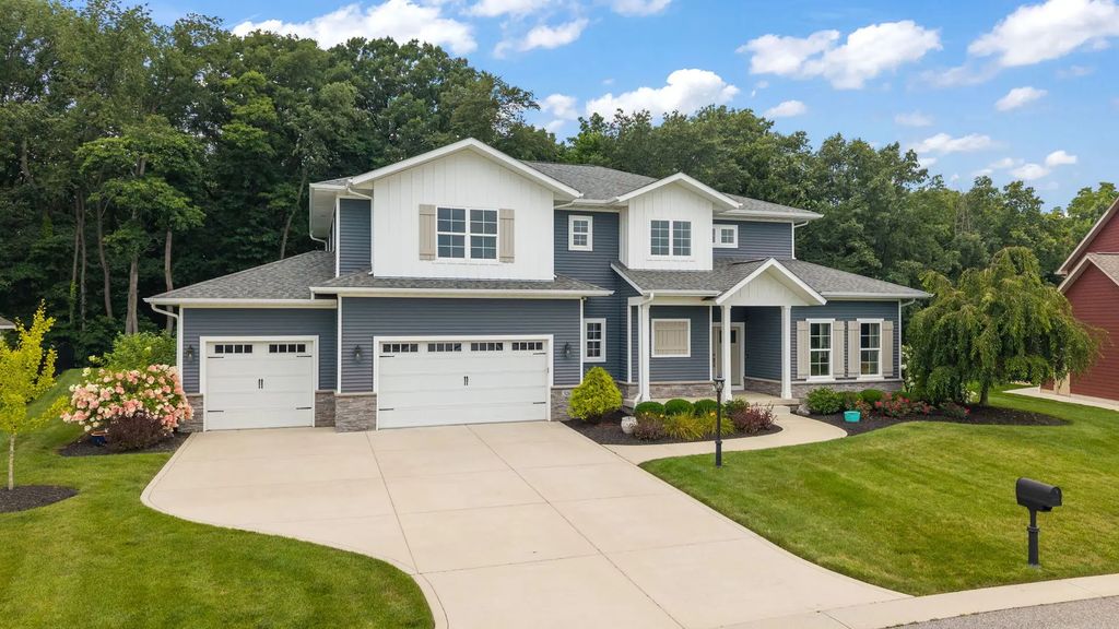 326 W Houghton Drive, Valparaiso