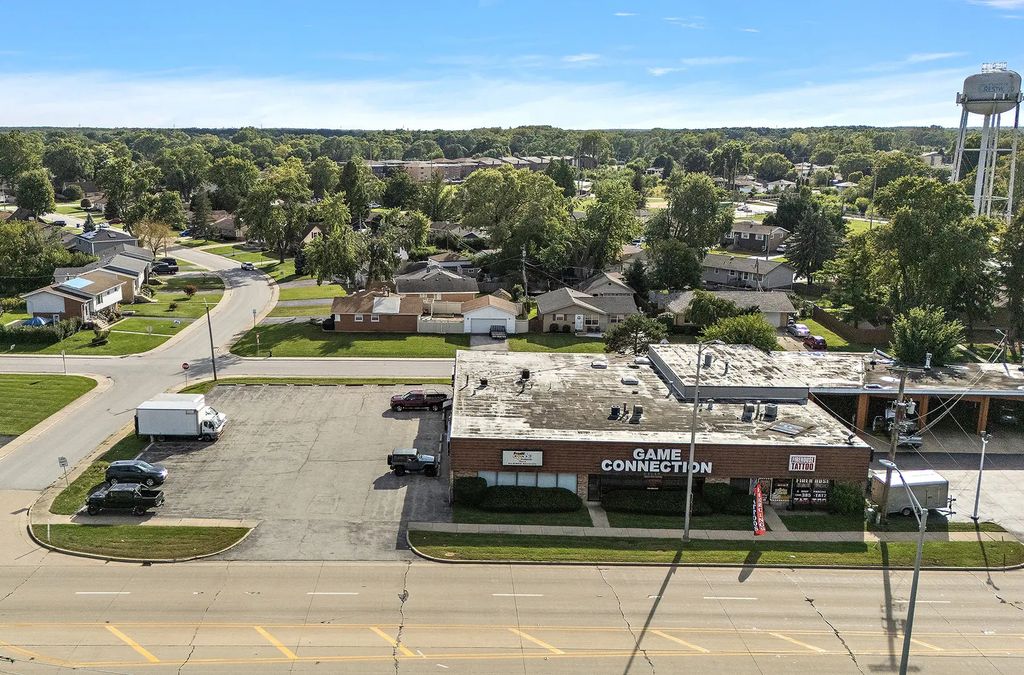 12741 Cal Sag Road, Crestwood