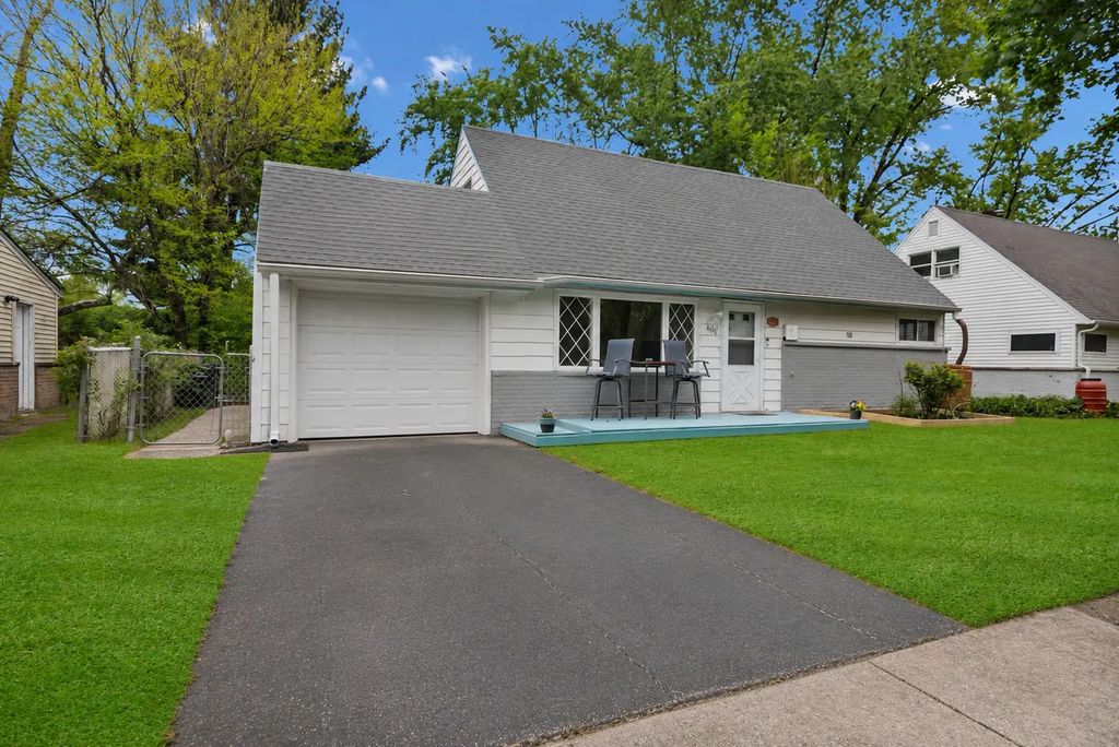 406 Winnebago Street, Park Forest