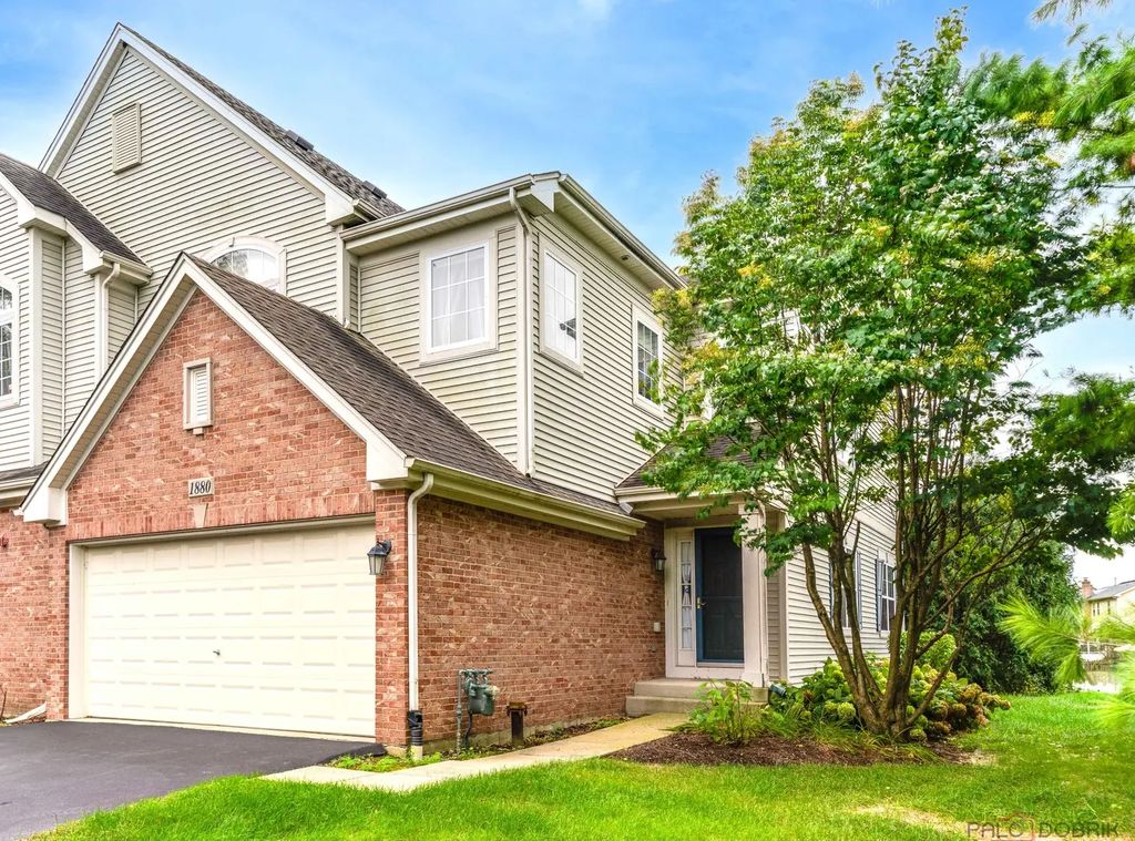 1880 Maureen Drive 1880, Hoffman Estates