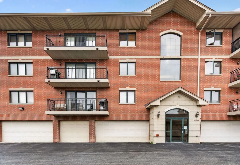 6850 W Winding Trail 306, Oak Forest