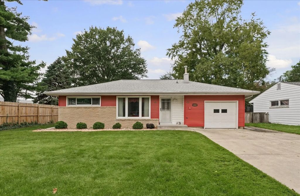 1505 Rose Drive, Champaign