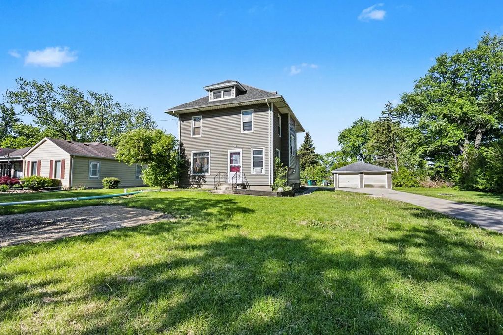 N350 County Farm Road, Winfield