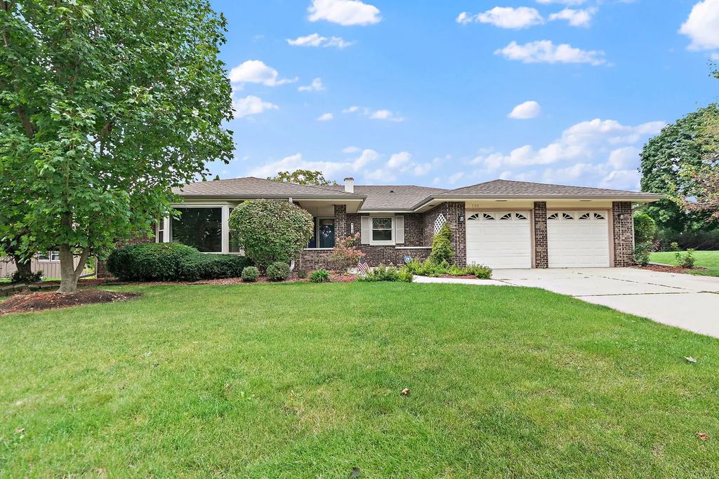 104 Millis Lane, Schaumburg