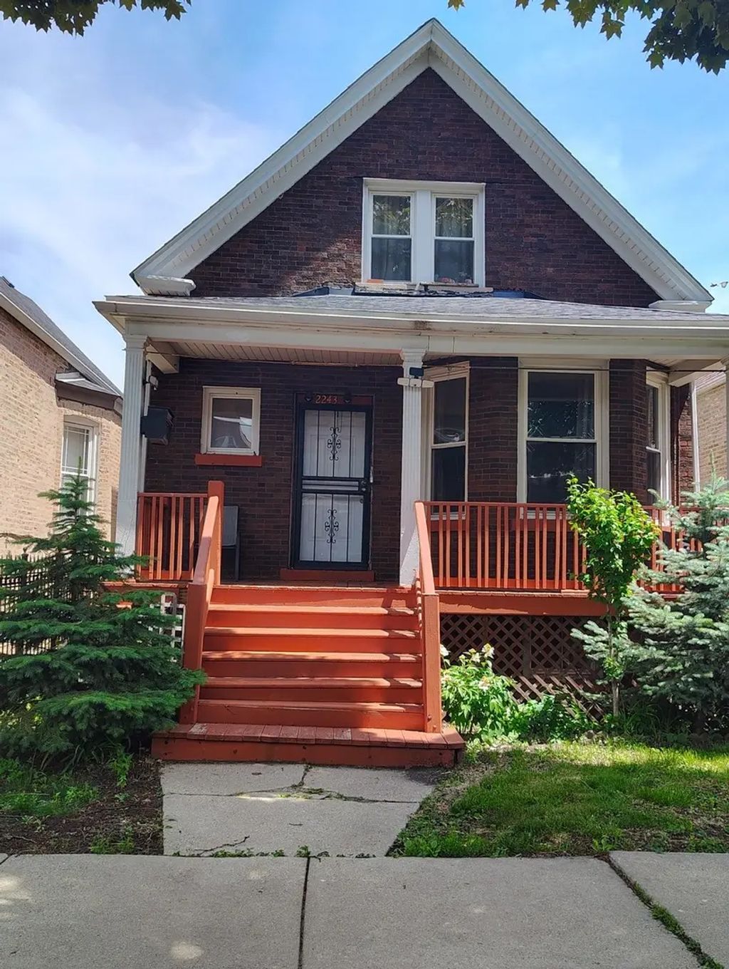 2243 N Kedvale Avenue, Chicago