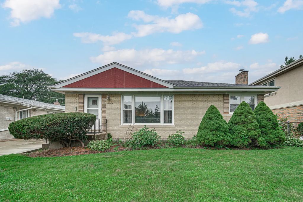 8644 Laramie Avenue, Skokie