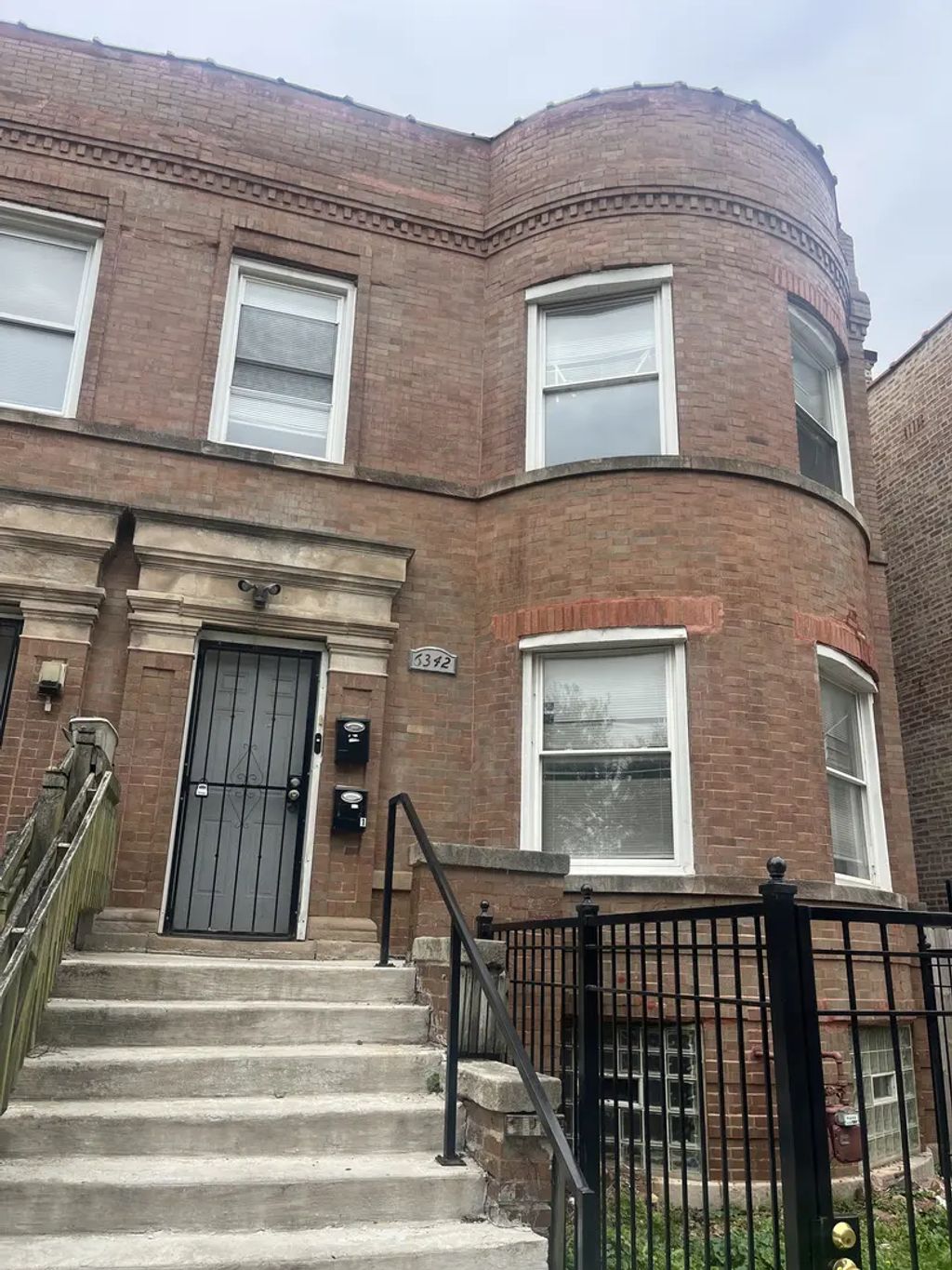 6342 S Vernon Avenue, Chicago