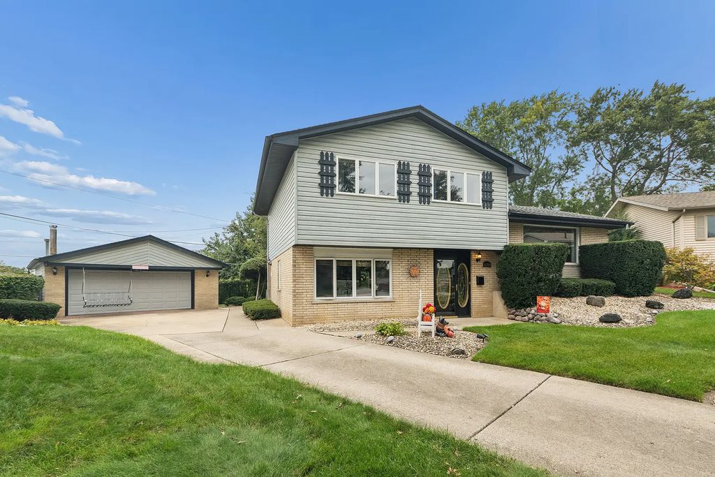16304 66th Court, Tinley Park
