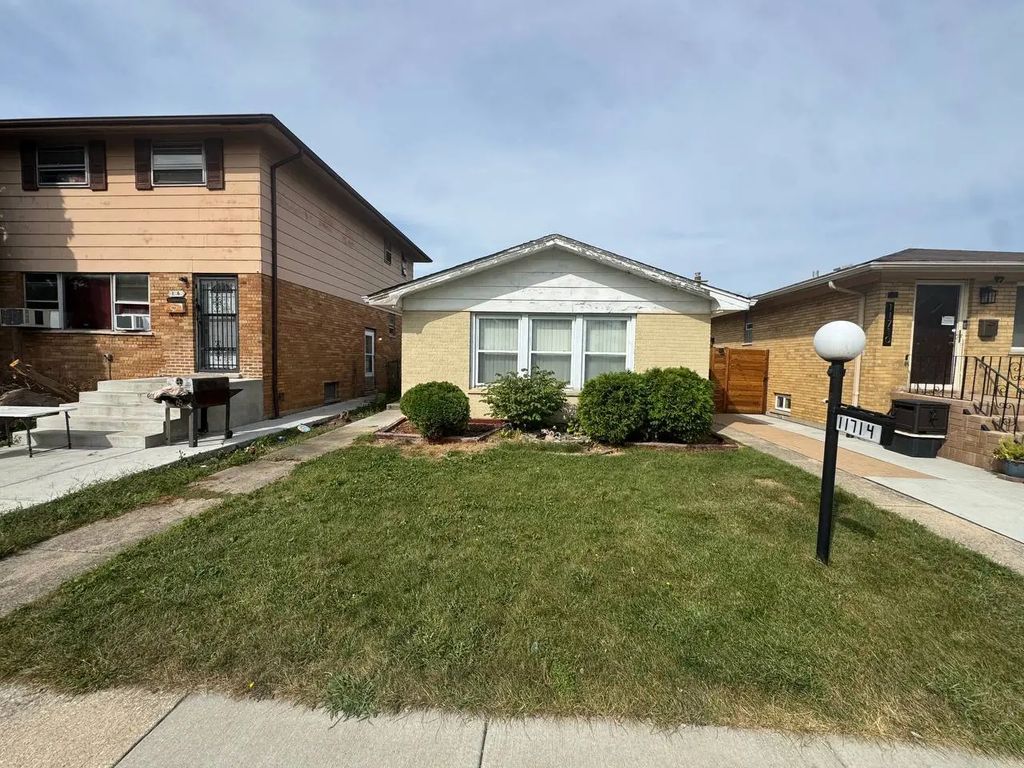 11714 S Throop Street, Chicago