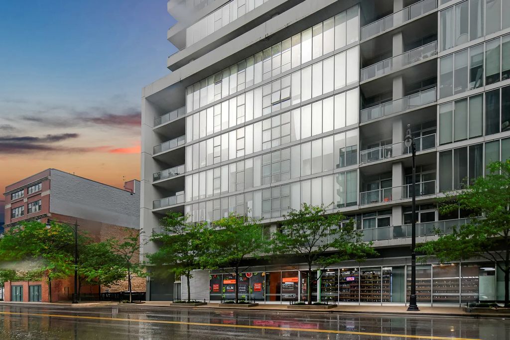 1720 S Michigan Avenue 1210, Chicago