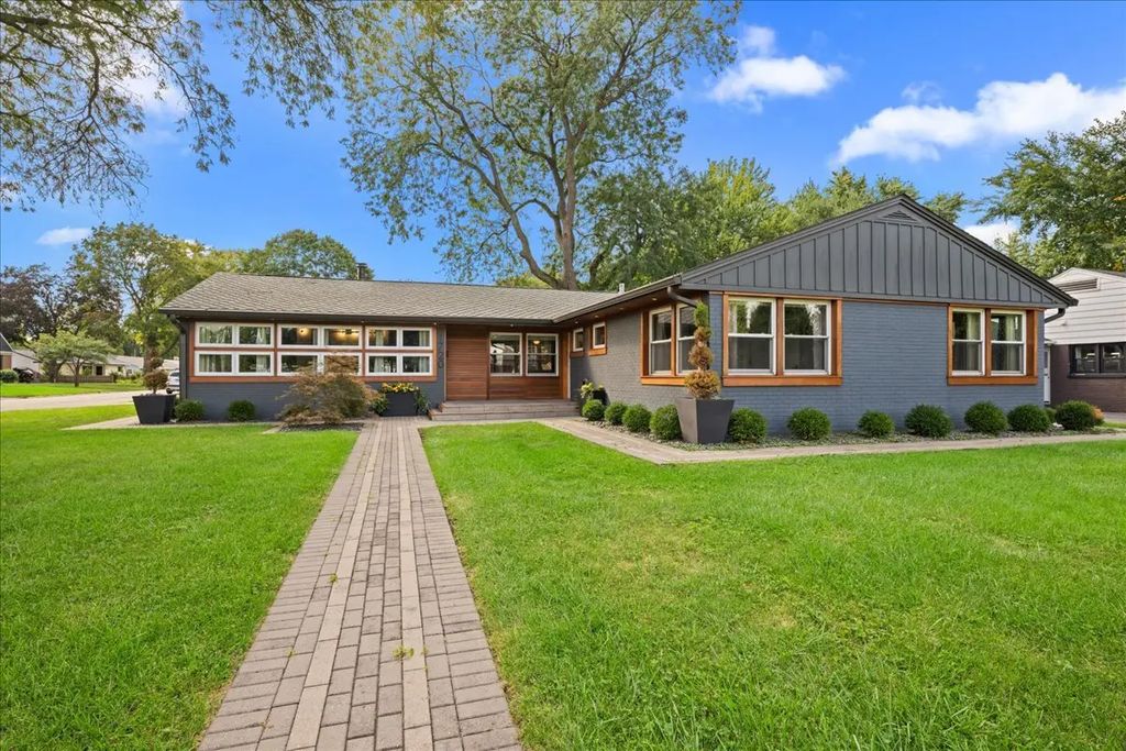 1720 Garfield Avenue, Aurora
