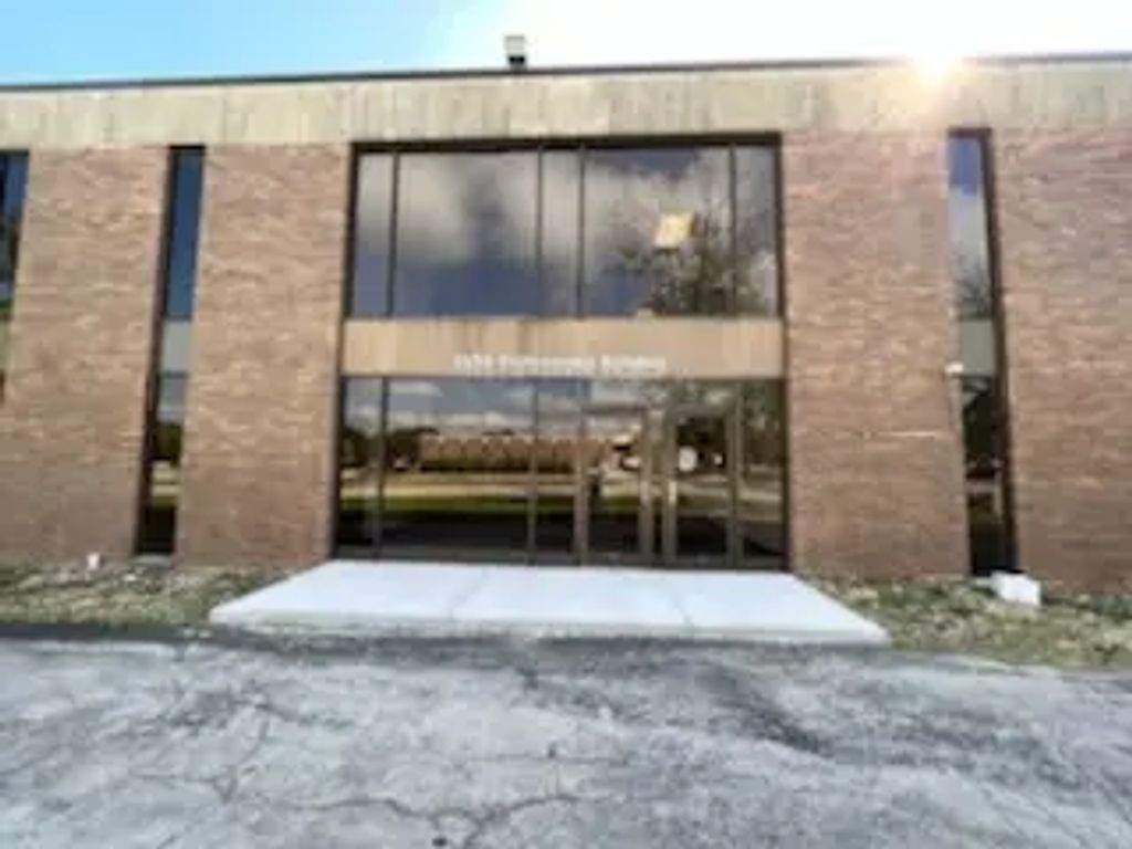 2555 W Lincoln Highway 104, Olympia Fields