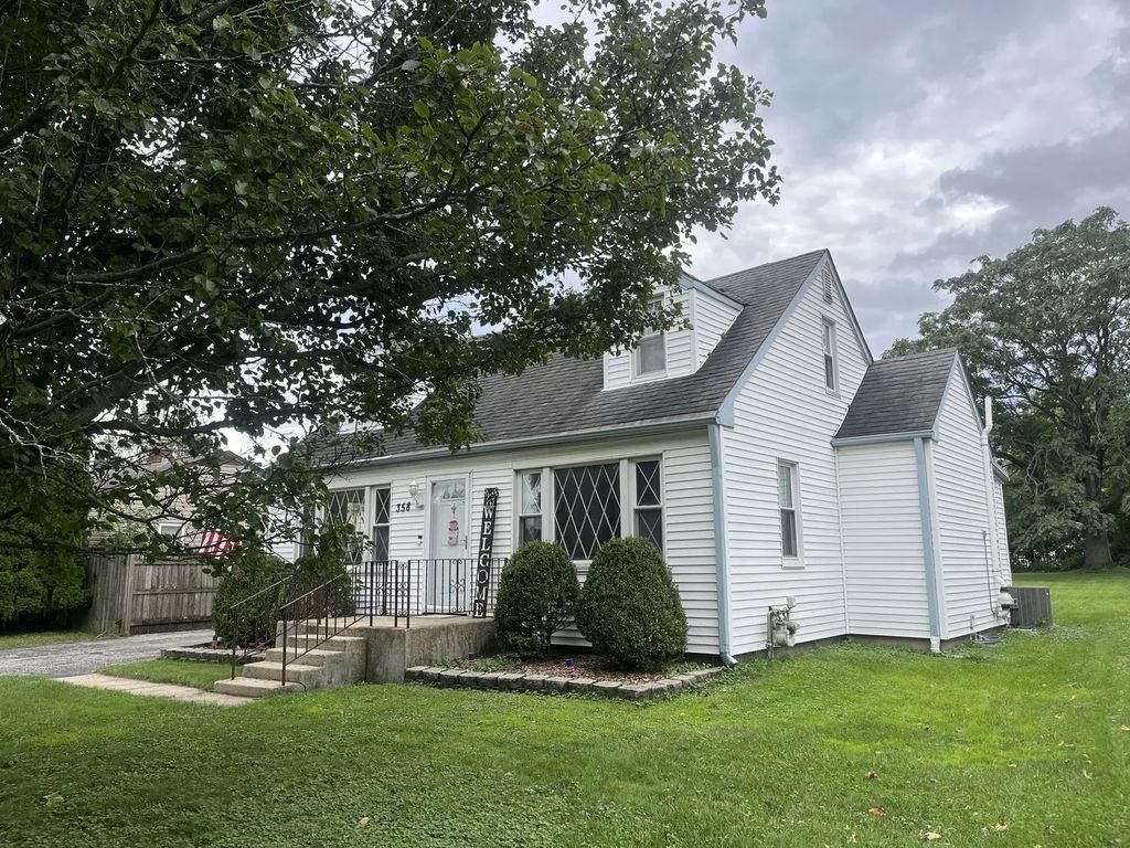 358 N Fairfield Avenue, Lombard
