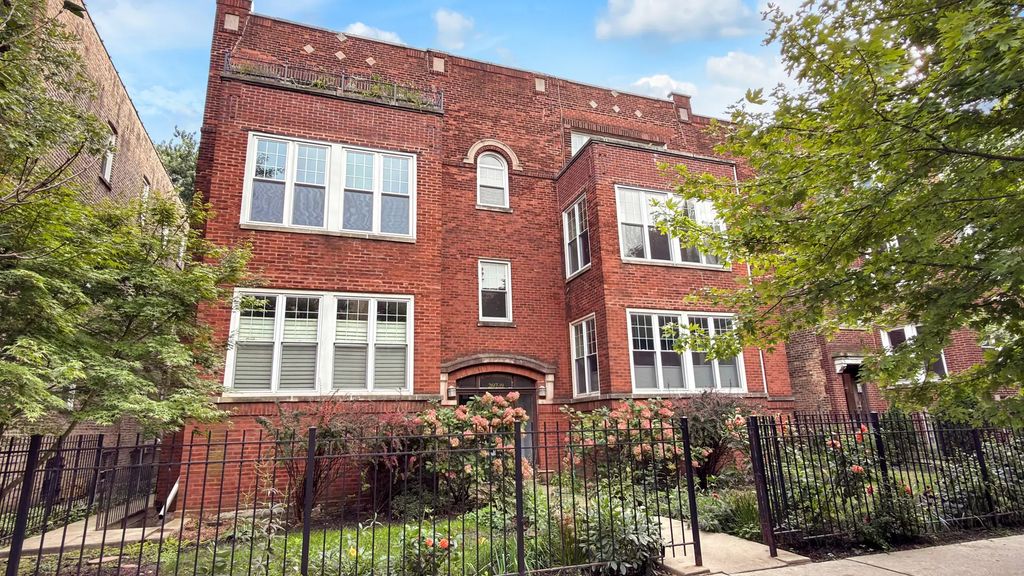 2617 W Leland Avenue 2, Chicago