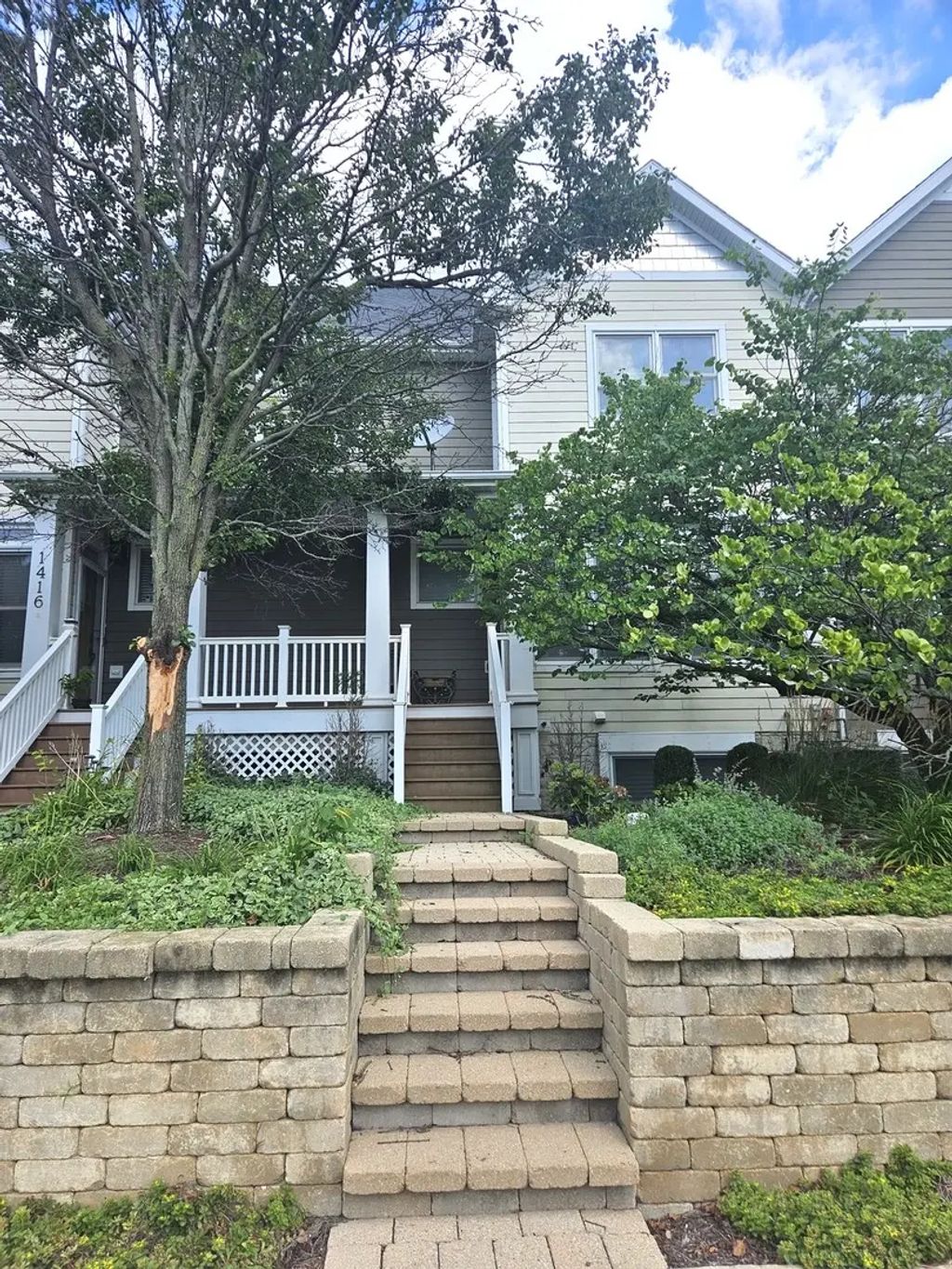 1412 Broadway Street 1412, Blue Island