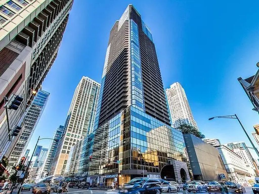 10 E Ontario Street 4205, Chicago