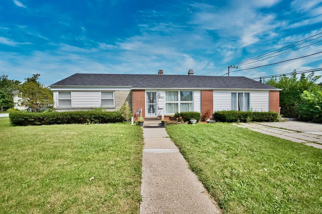 6948 Beckwith Road, Morton Grove