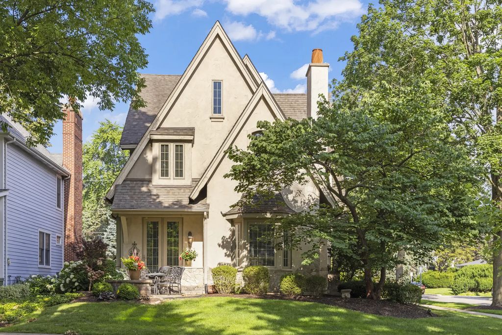706 N Ellsworth Street, Naperville