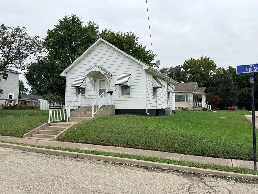 403 E 9th Street, Peru