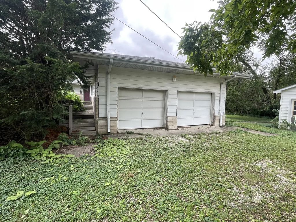 202 S Cider Street, Sadorus