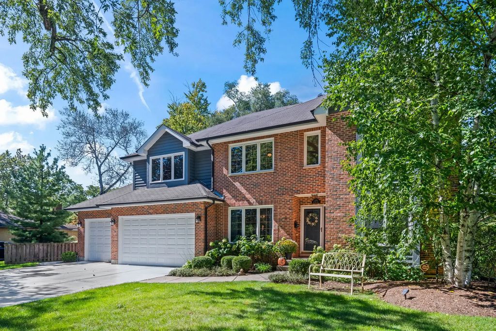 1216 N Yale Avenue, Arlington Heights