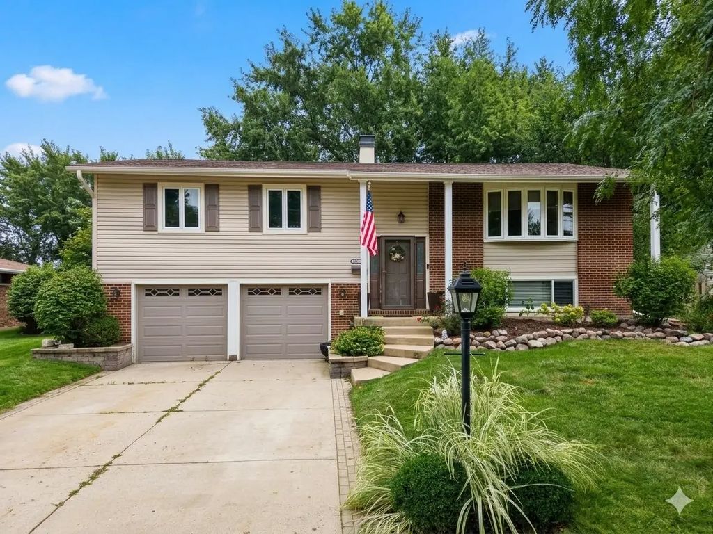 4155 Hudson Drive, Hoffman Estates
