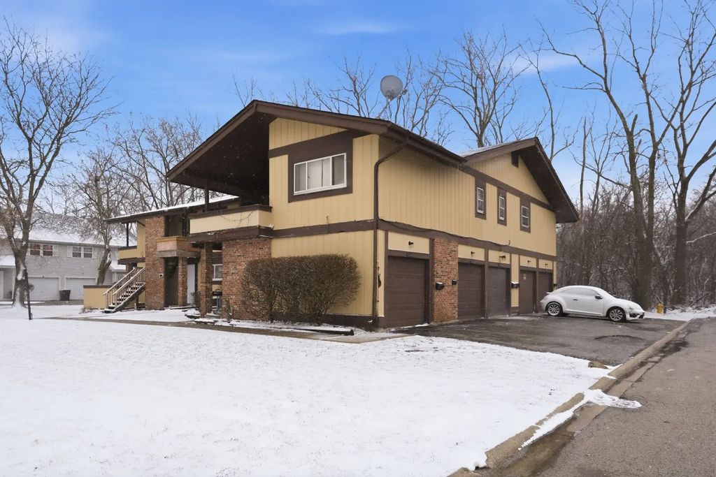 19425 Oak Avenue, Country Club Hills