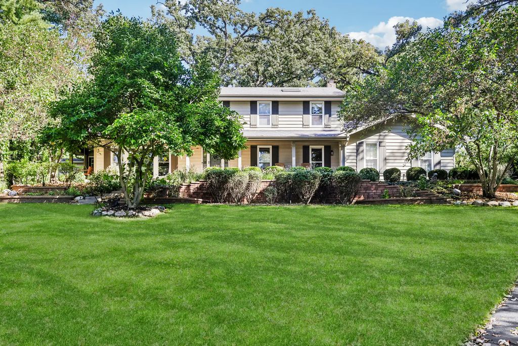 3608 Needle Creek Court, Crystal Lake