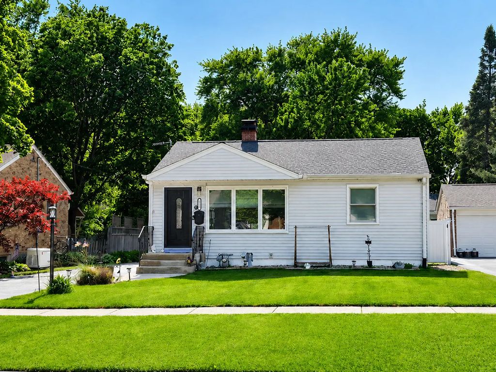 218 N Marion Avenue, Bartlett