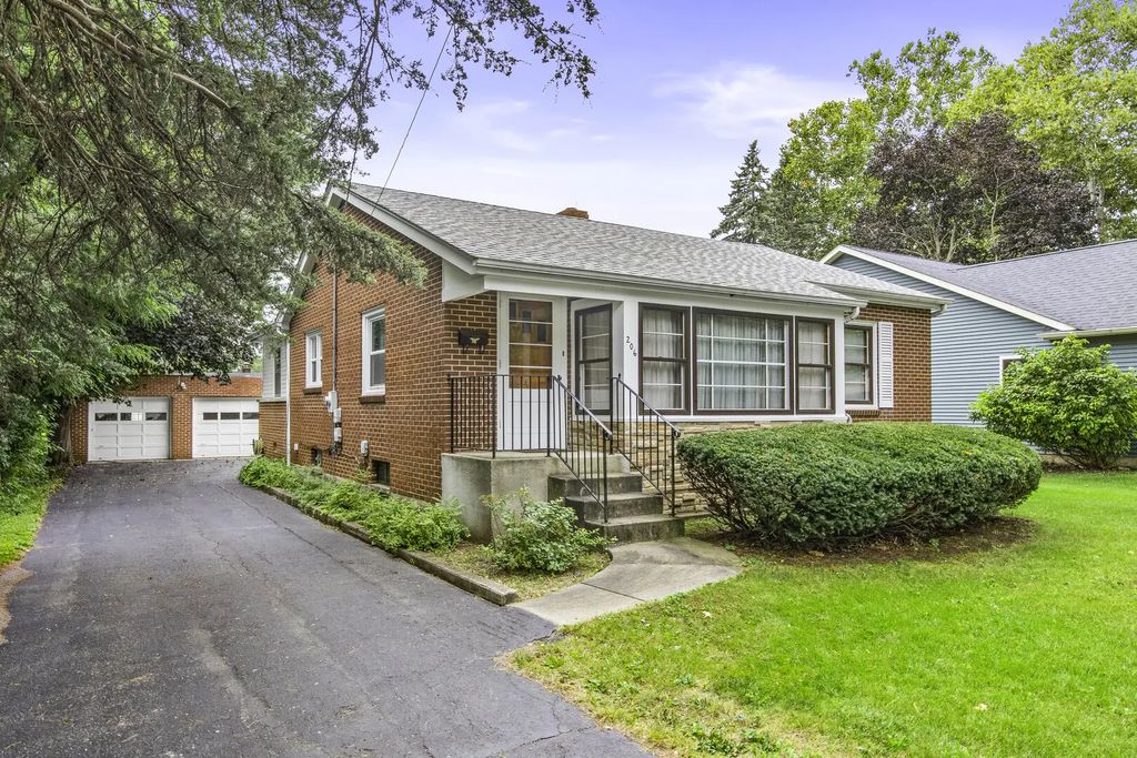 206 E Church Street, Plano