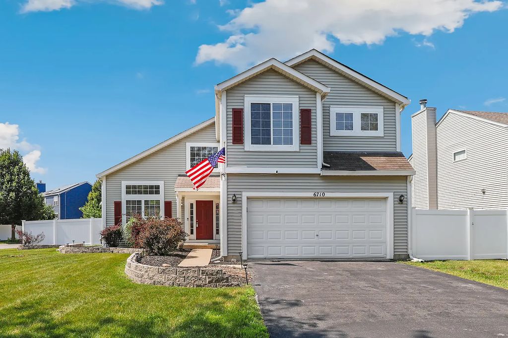 6710 Sahara Drive, Plainfield