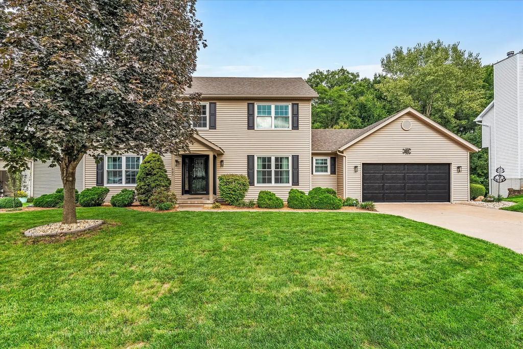 605 E 3rd Street, Coal Valley