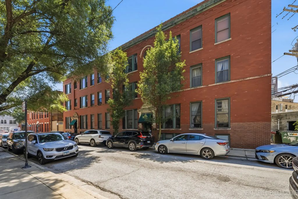 2013 W Concord Place A, Chicago