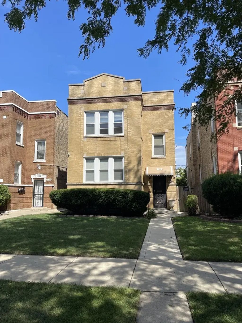 1635 N Central Avenue 2, Chicago