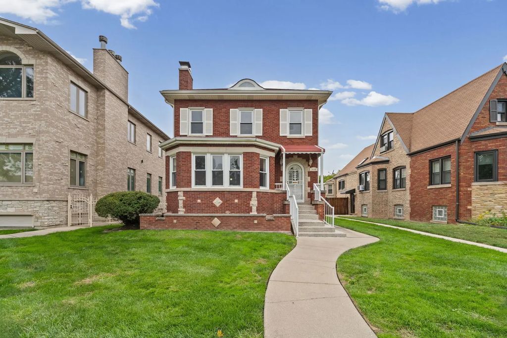 1646 N Sayre Avenue, Chicago