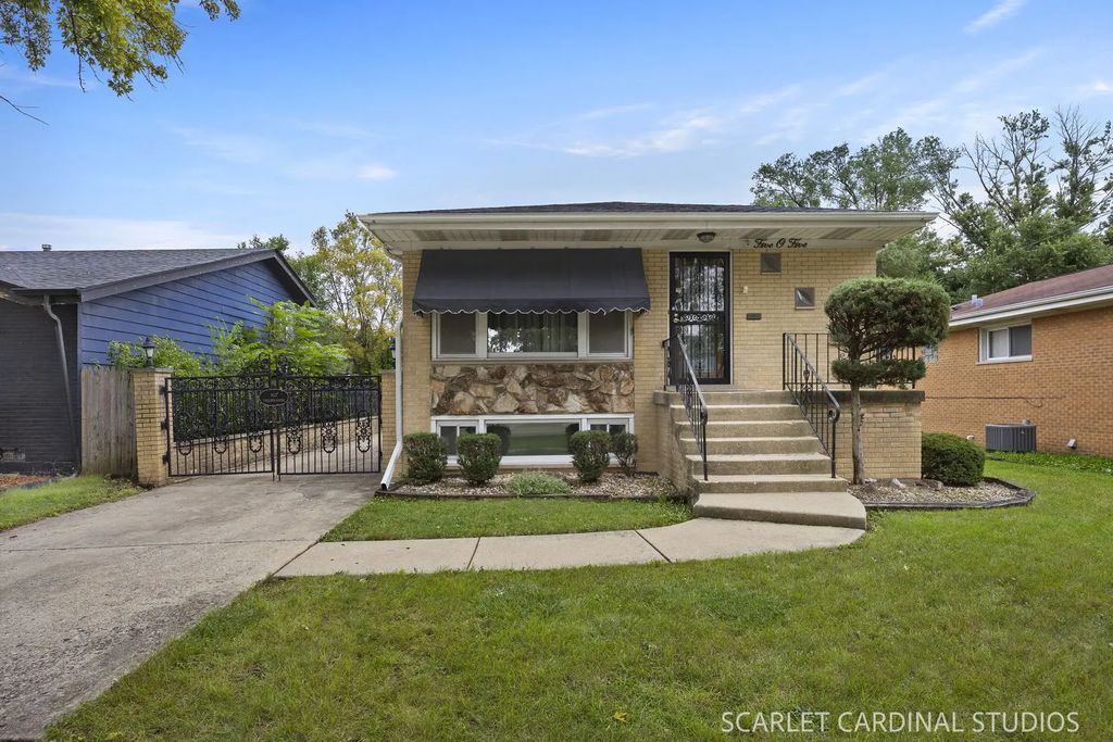 505 N Addison Road, Villa Park