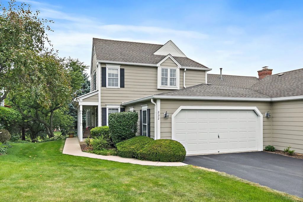 232 Sedgewick Circle, St. Charles