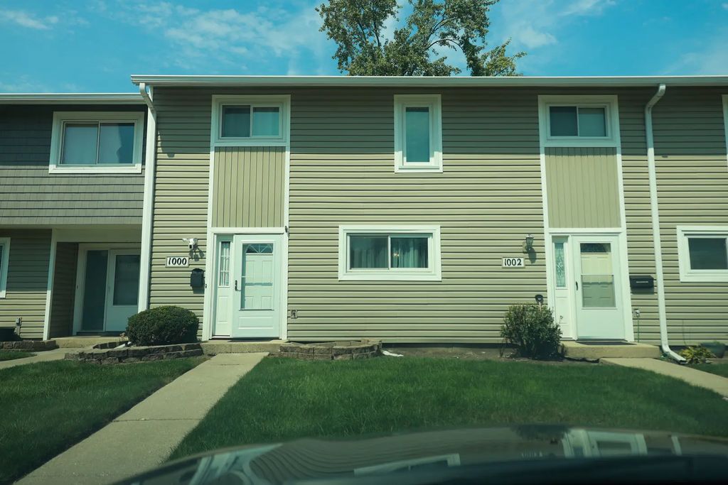 1000 Sandpiper Court, Bartlett