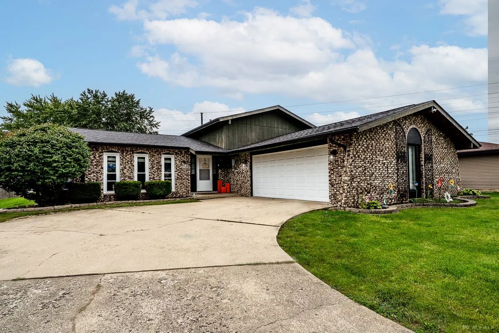 2407 Durness Court, Crest Hill
