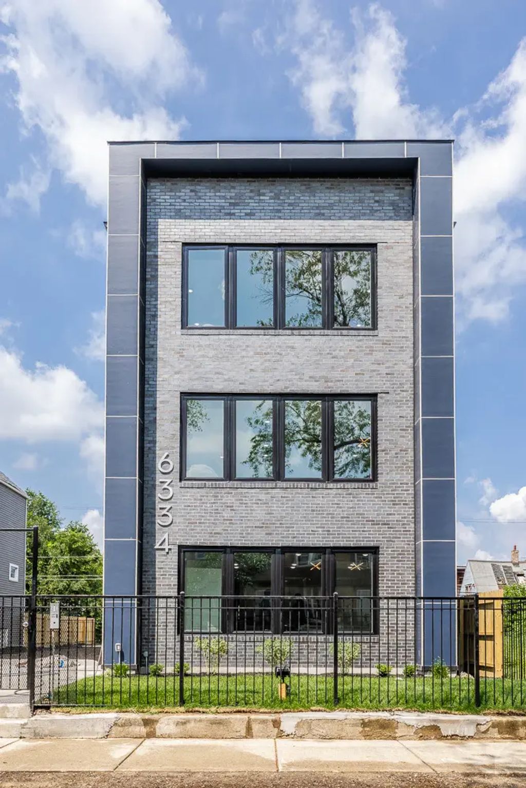 6334 S Langley Avenue 3, Chicago