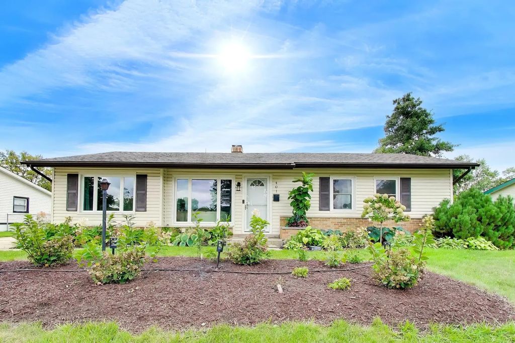 401 E Elk Grove Boulevard, Elk Grove Village