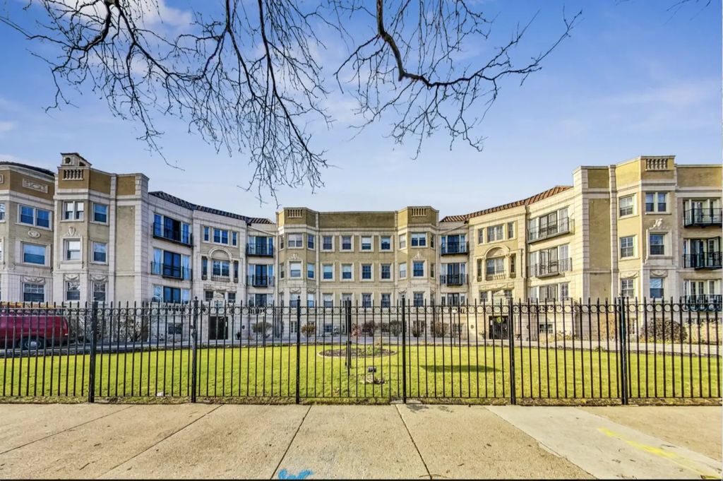 6832 S South Shore Drive 2, Chicago