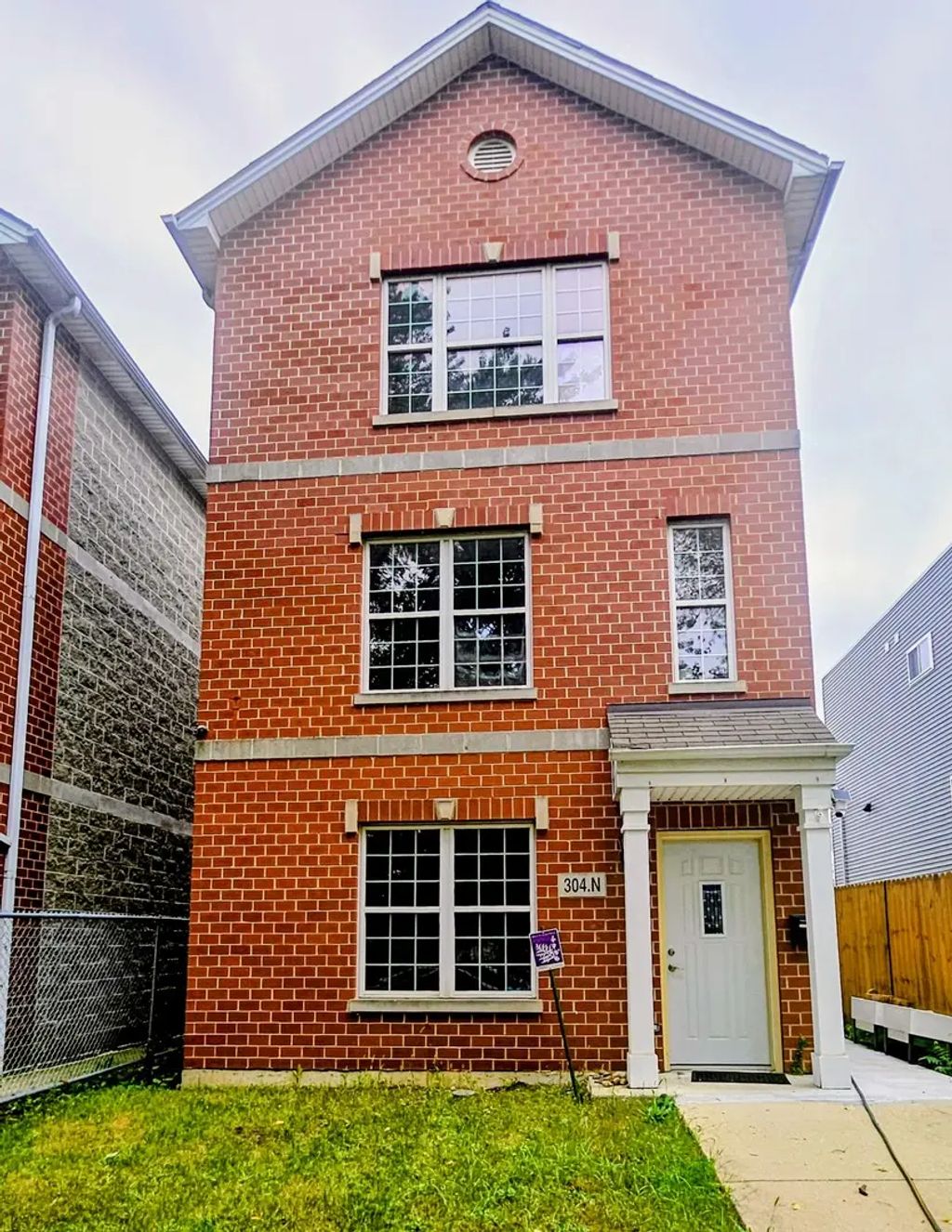 304 N Parkside Avenue, Chicago