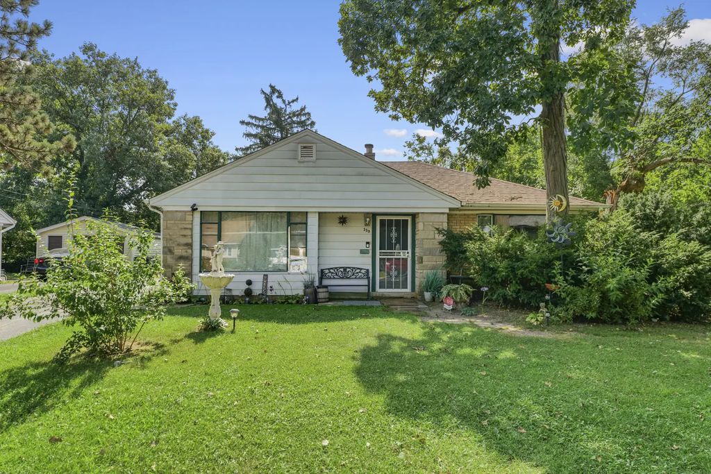 339 Oswego Street, Park Forest