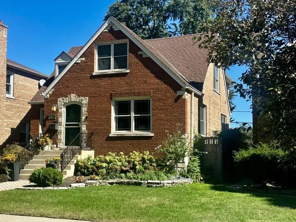 10711 S Artesian Avenue, Chicago