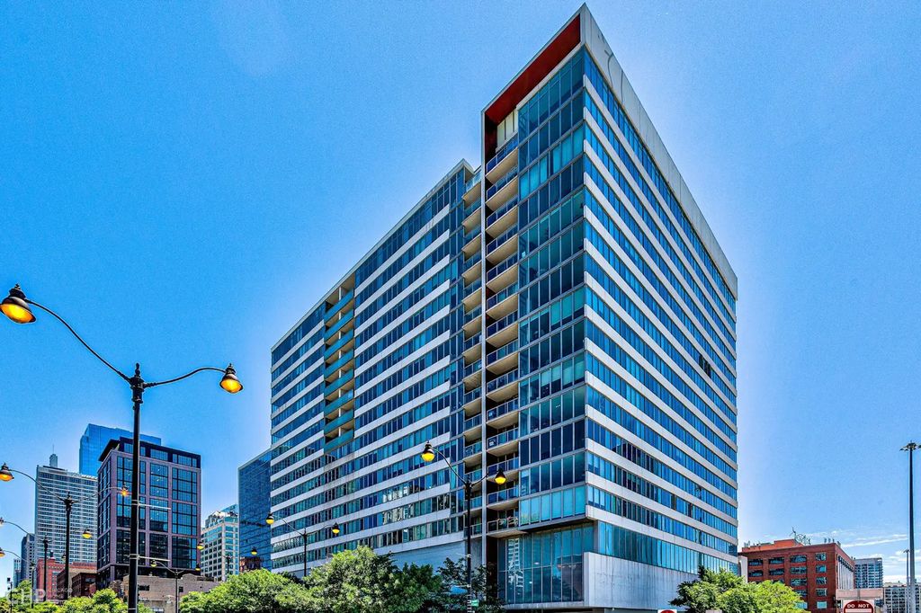 659 W Randolph Street 810, Chicago