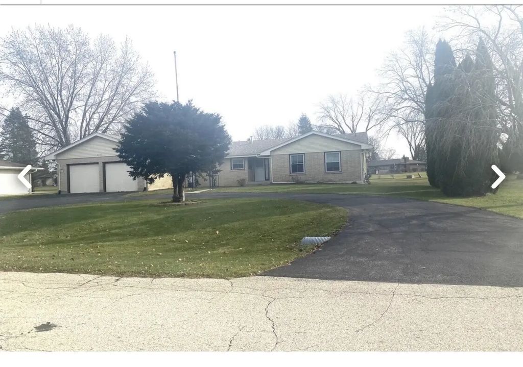 8105 Cloverdale Lane, Rockford